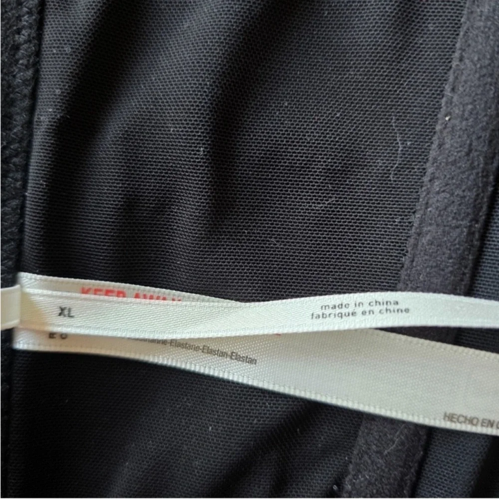 NWT By Anthropologie Long-Sleeve
Mesh Crop Top, Size XL - Picture 10 of 14